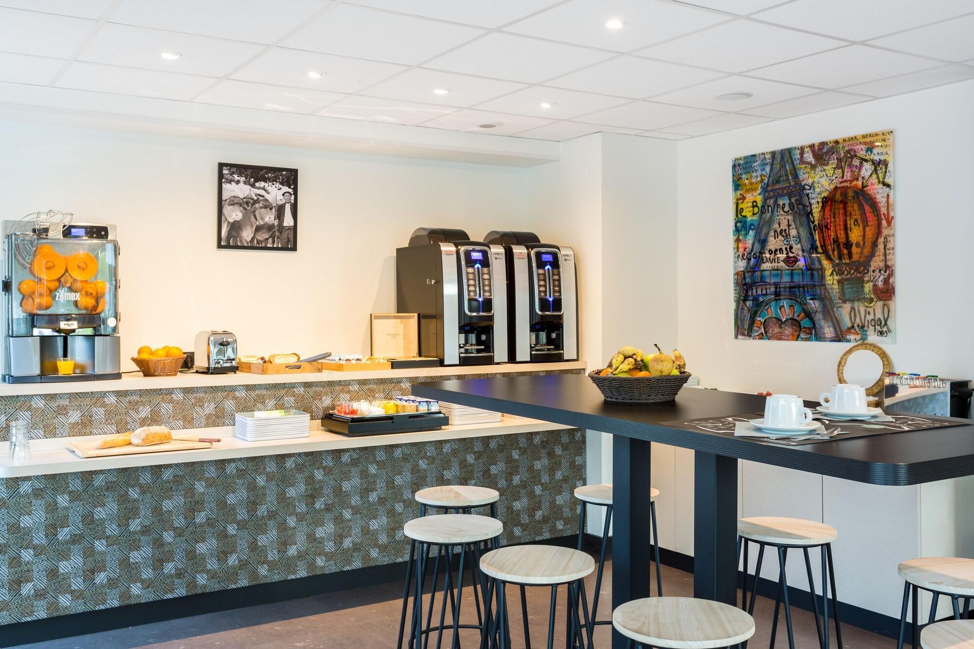 Kyriad Anglet - Biarritz Екстериор снимка